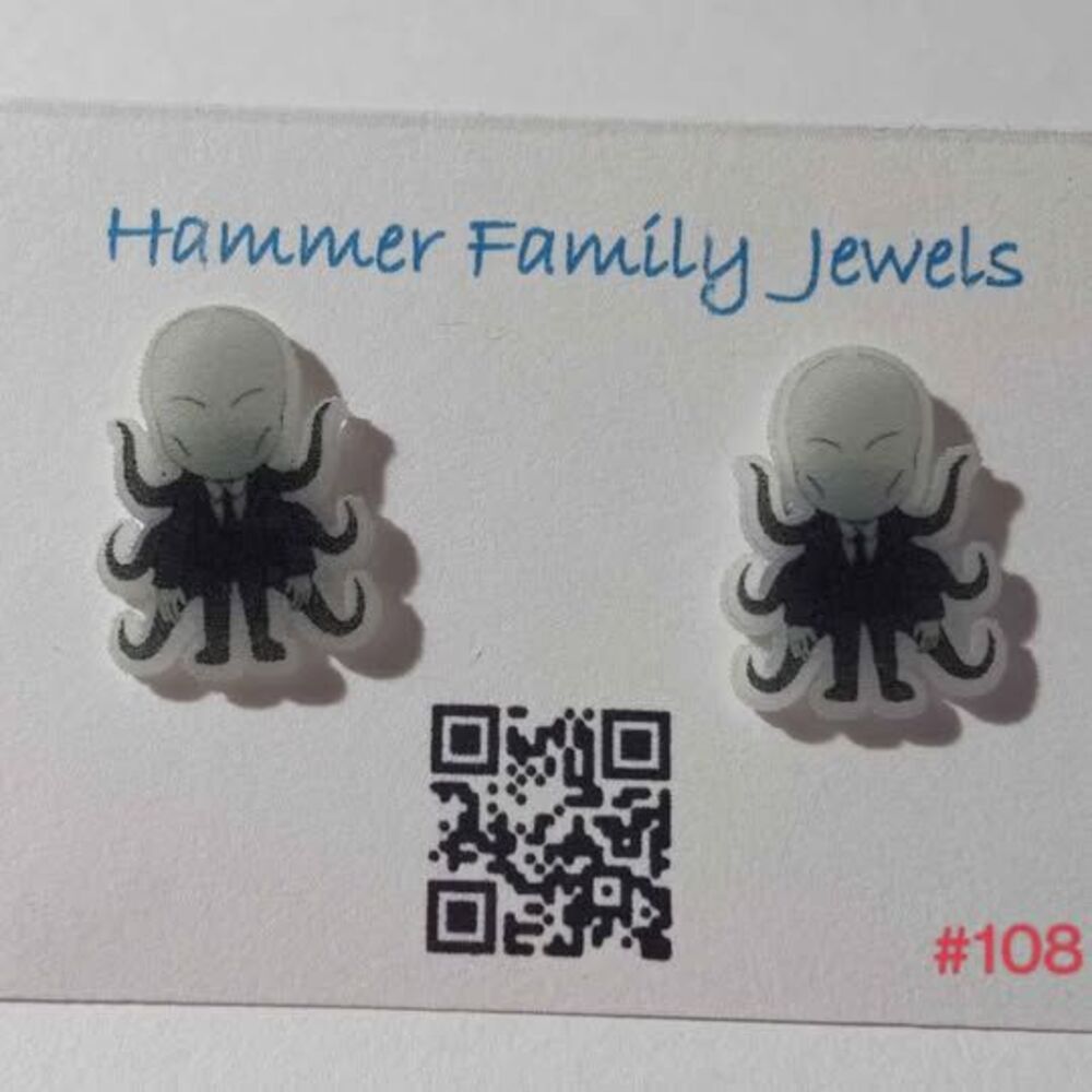 Slenderman Horror Earrings
